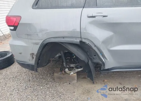 2020 Jeep Grand Cherokee Upland 4X4 из США, поврежденный, VIN 1C4RJFAG2LC152223